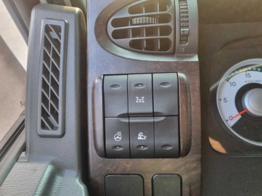 현대 메가트럭 280 단바리 카고 4.5톤 수동 13