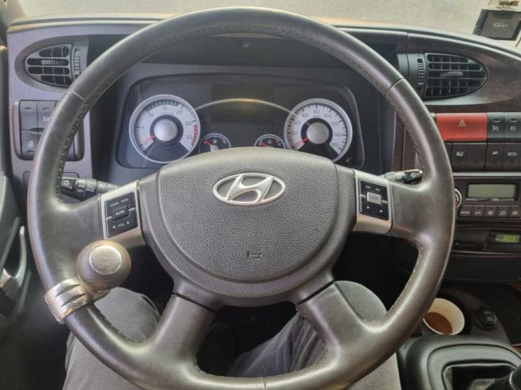 현대 메가트럭 280 단바리 카고 4.5톤 수동 12