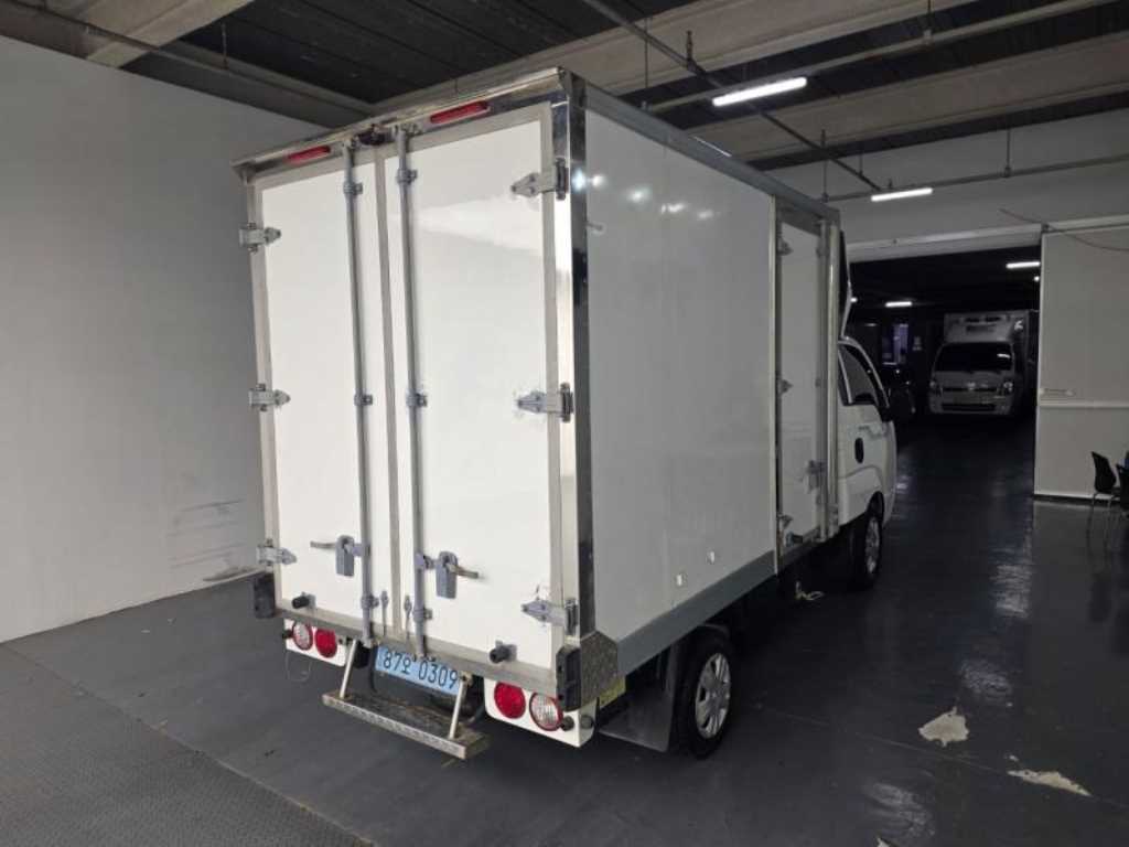 기아 봉고3 1톤 표준탑 전기 3