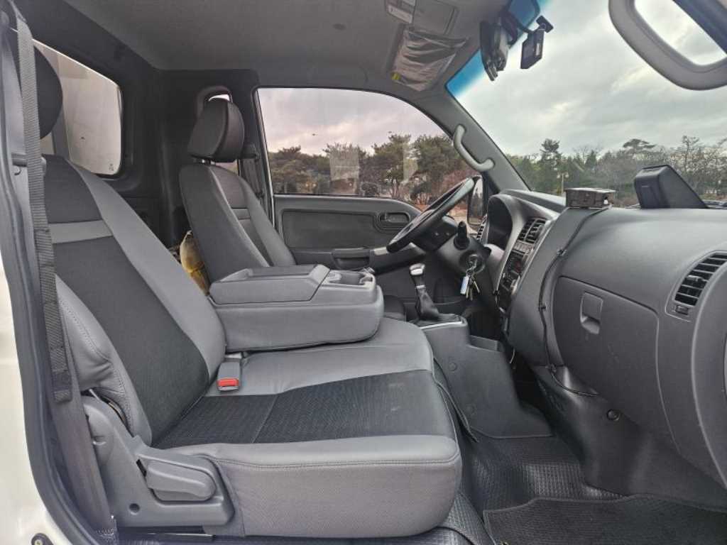 기아 봉고3 1톤 냉동탑 트윈컴프 11