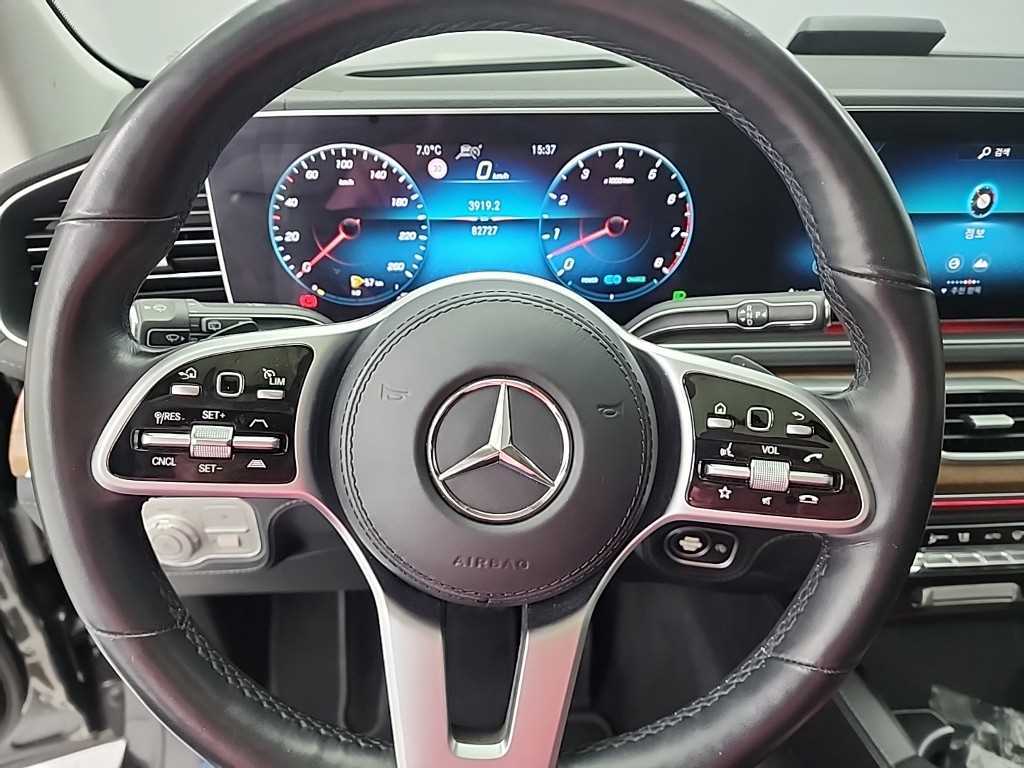 Mercedes-Benz GLE-Class GLE450 4MATIC 10