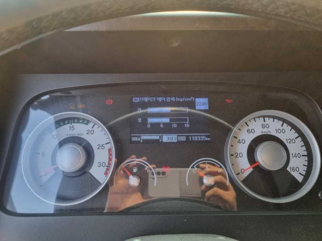 현대 메가트럭 280 단바리 카고 4.5톤 수동 11