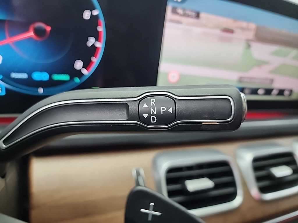 Mercedes-Benz GLE-Class GLE450 4MATIC 9