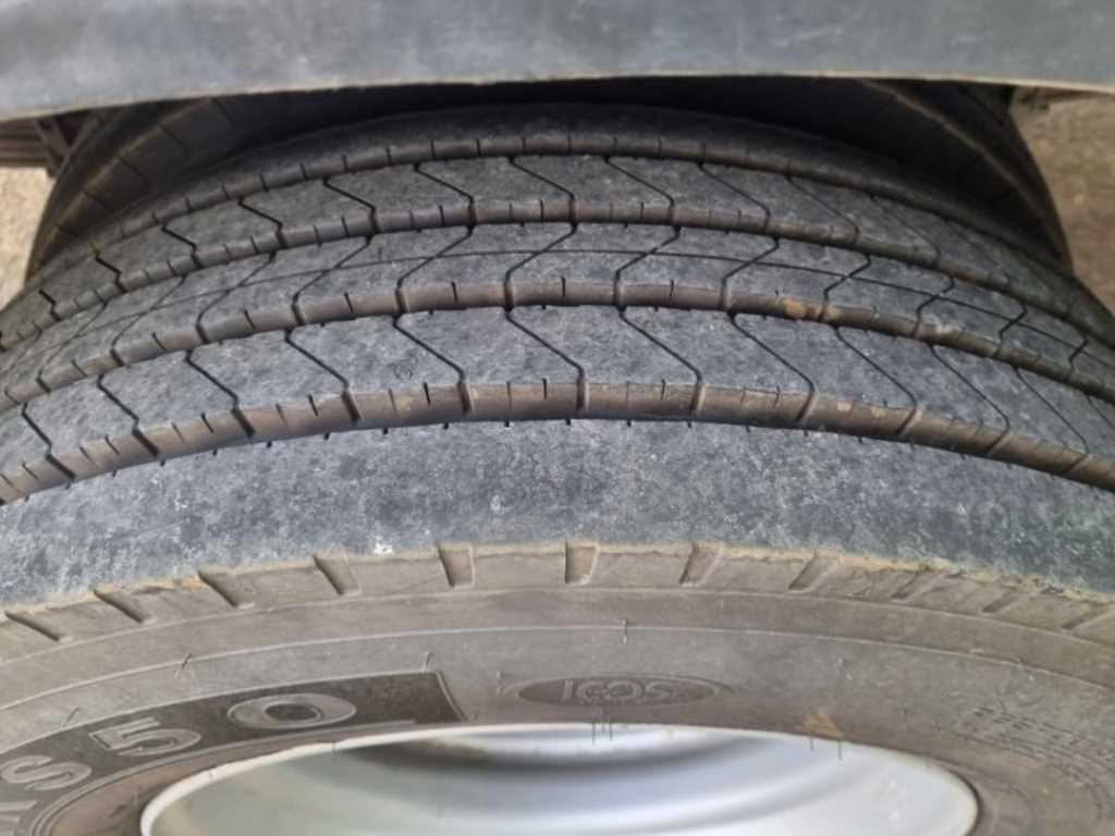 현대 메가트럭 280 단바리 카고 4.5톤 수동 7