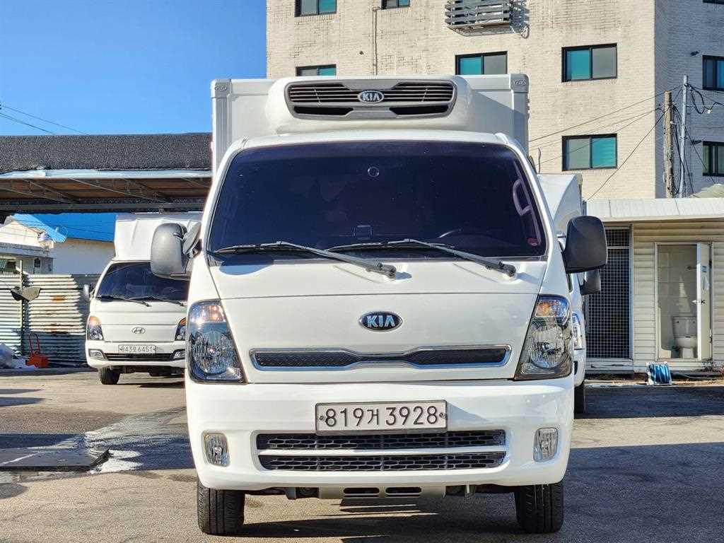 기아 봉고3 1톤 냉동탑 트윈컴프 18