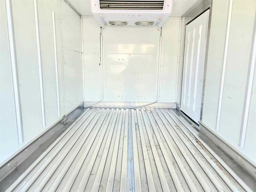 기아 봉고3 1톤 냉동탑 트윈컴프 12