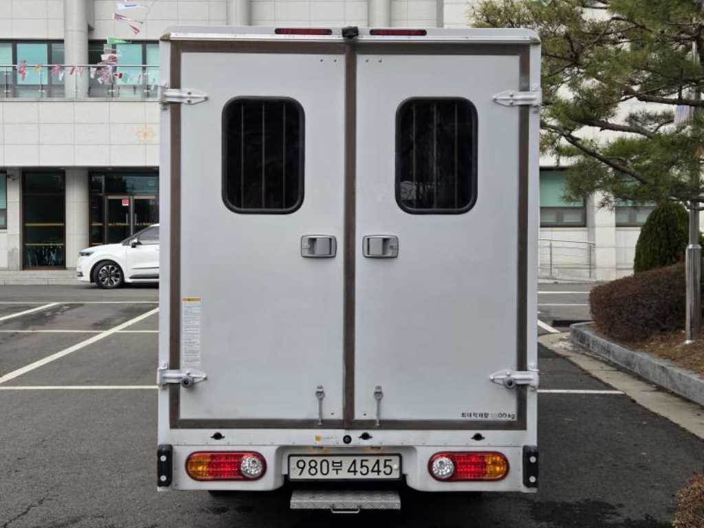 현대 포터2 캠핑트럭 4