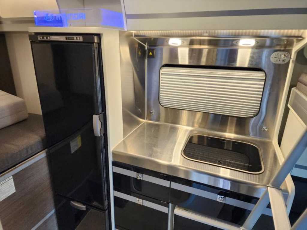 현대 포터2 캠핑트럭 10