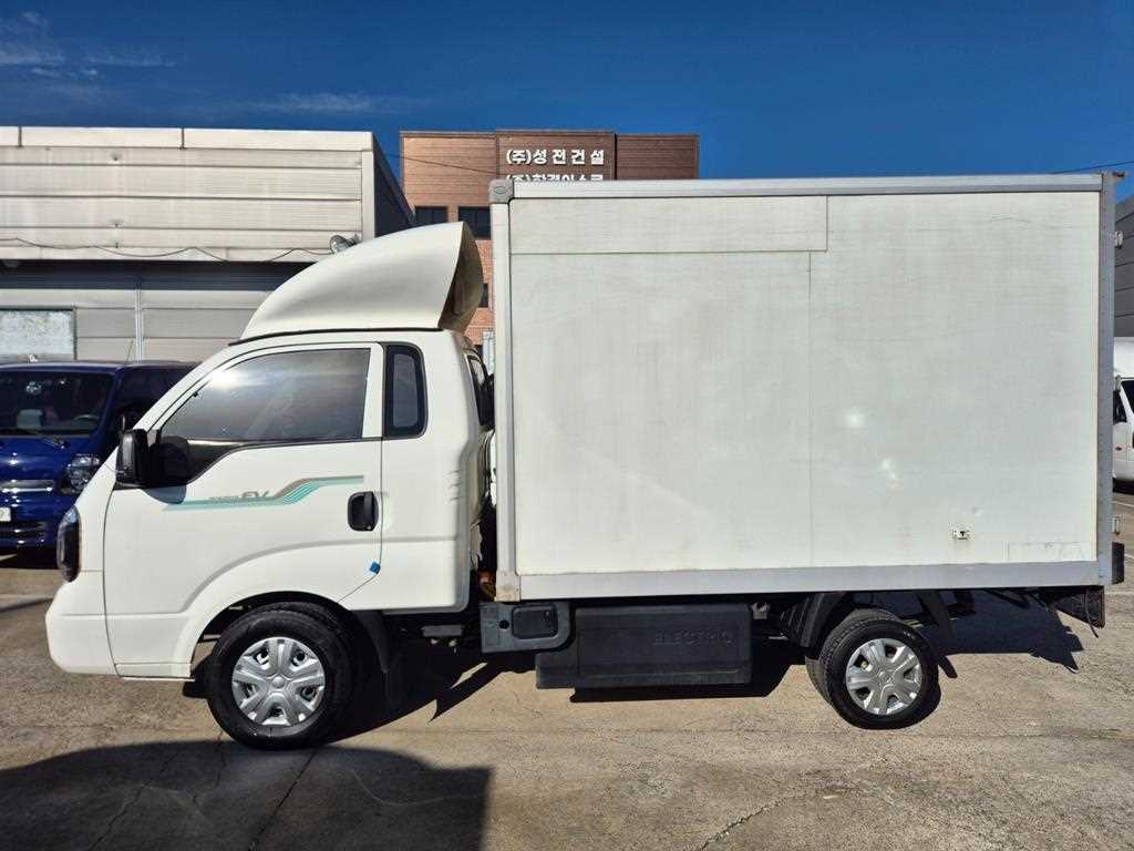 기아 봉고3 1톤 표준탑 전기 2