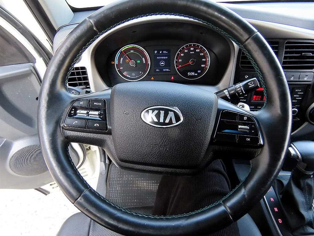 기아 봉고3 1톤 표준탑 전기 8