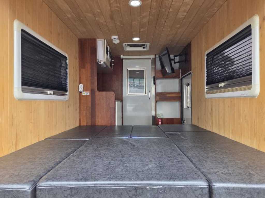 현대 포터2 캠핑트럭 5