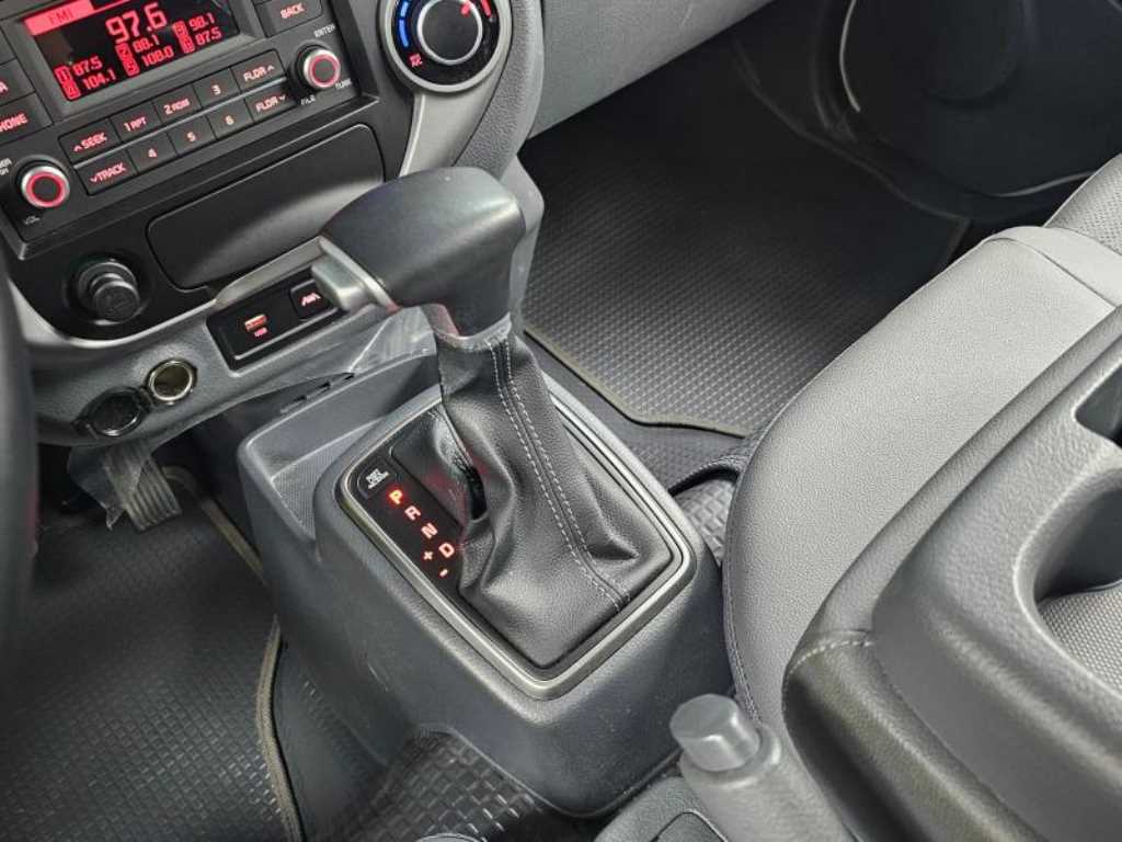 기아 봉고3 1톤 표준탑 8