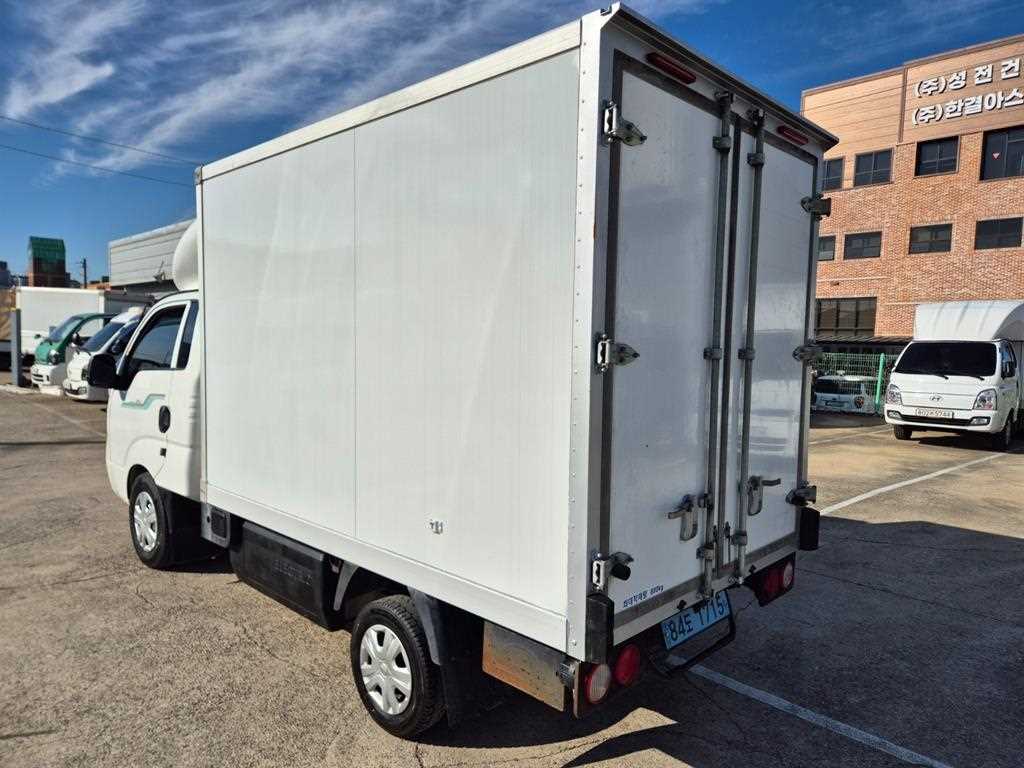 기아 봉고3 1톤 표준탑 전기 3