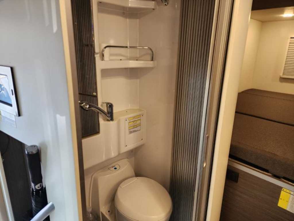 현대 포터2 캠핑트럭 17