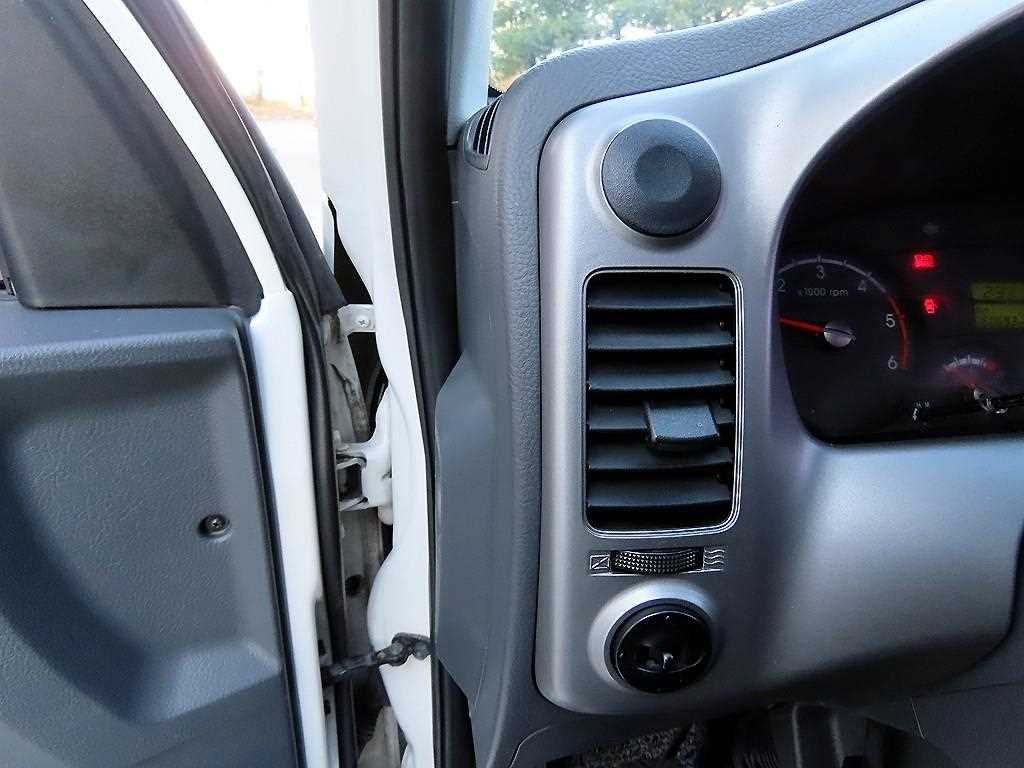 기아 봉고3 1.2톤 카고 11