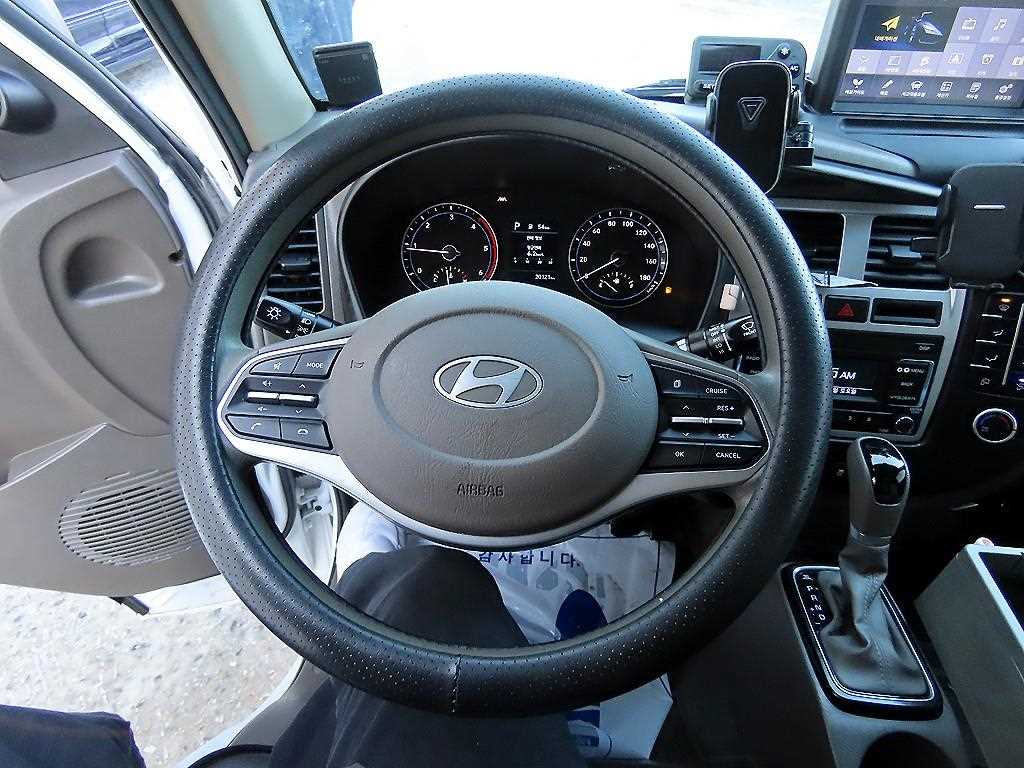 현대 포터2 1톤 냉동탑 LPG 9