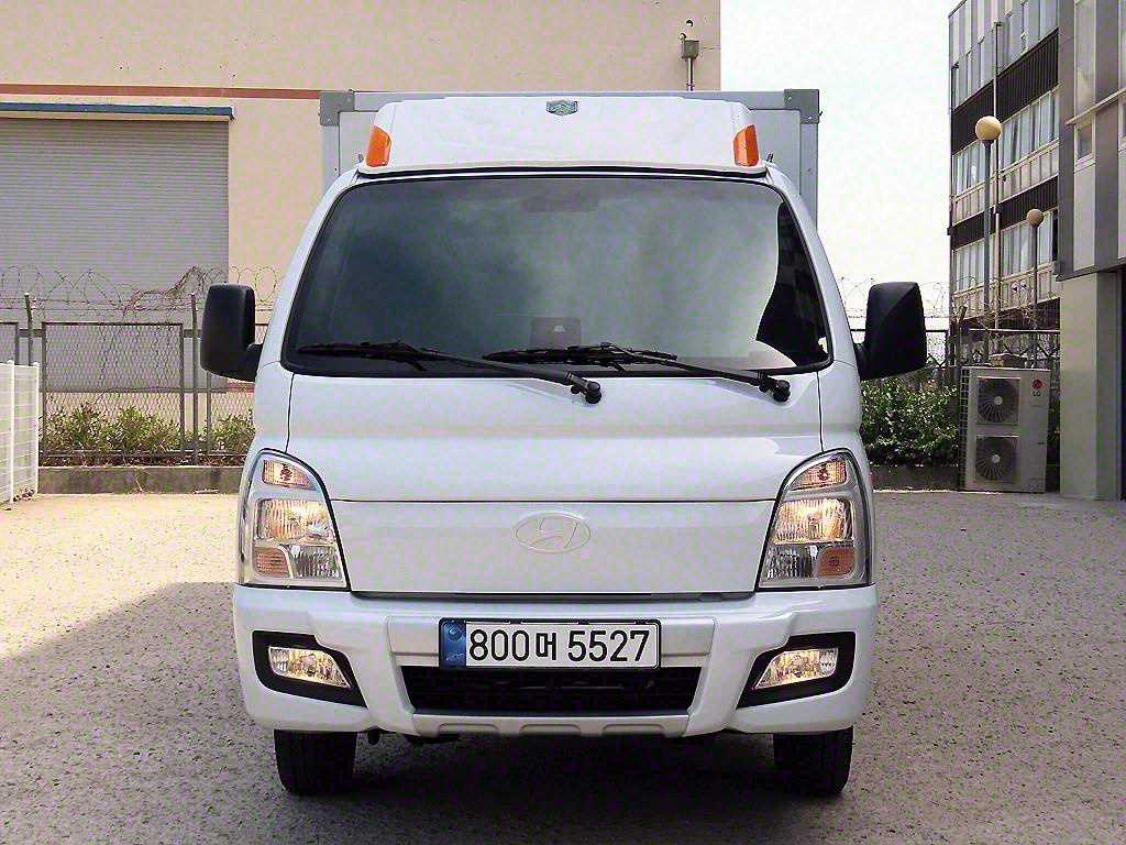 Hyundai Porter Super Cab/ Long Wheelbase Smart 2