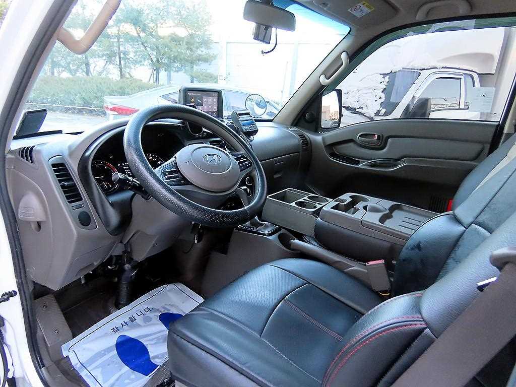 현대 포터2 1톤 냉동탑 LPG 8