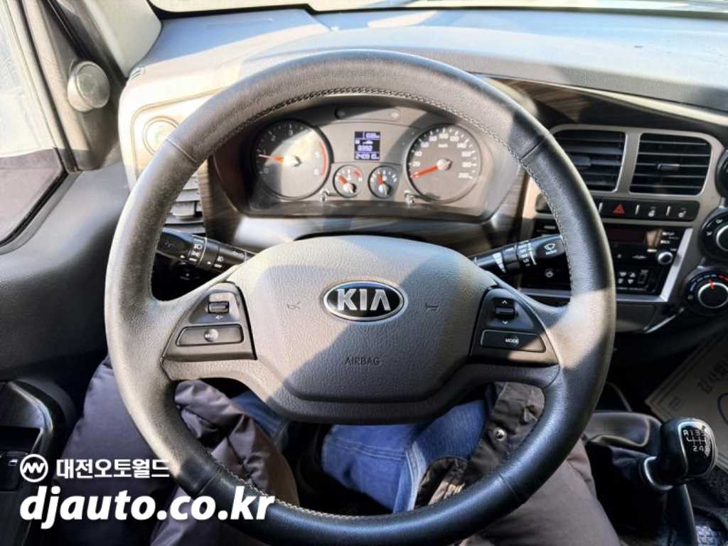 기아 봉고3 1톤 냉동탑 킹캡 장축 4