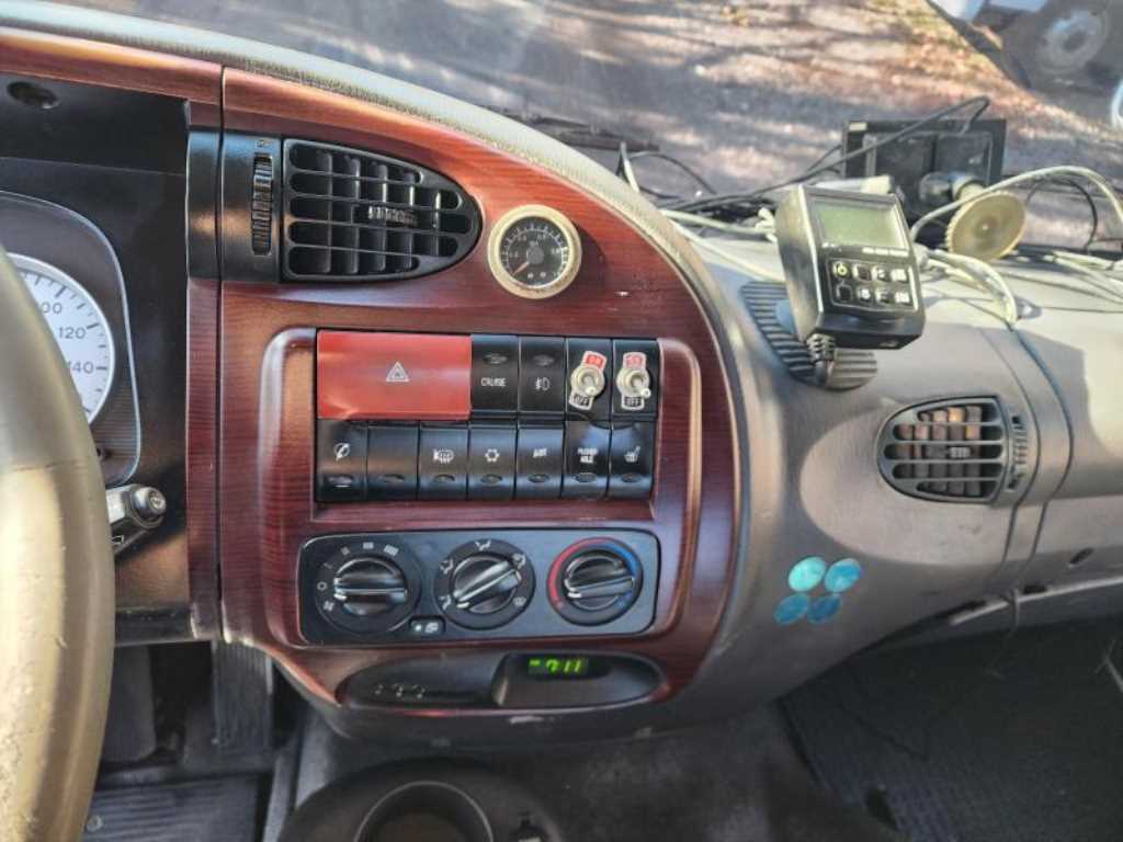 현대 메가트럭 단바리 카고 5톤 수동 6