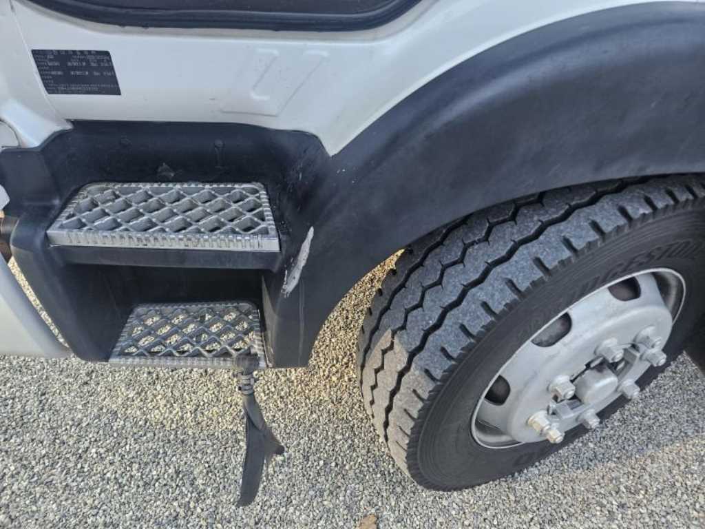 현대 메가트럭 단바리 카고 5톤 수동 13