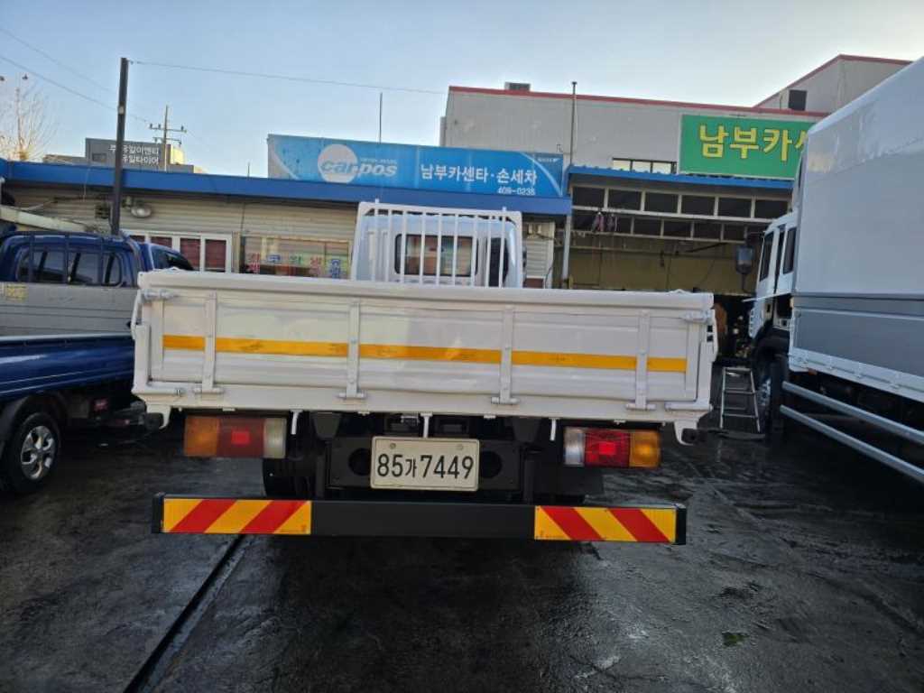 현대 메가트럭 카고 6