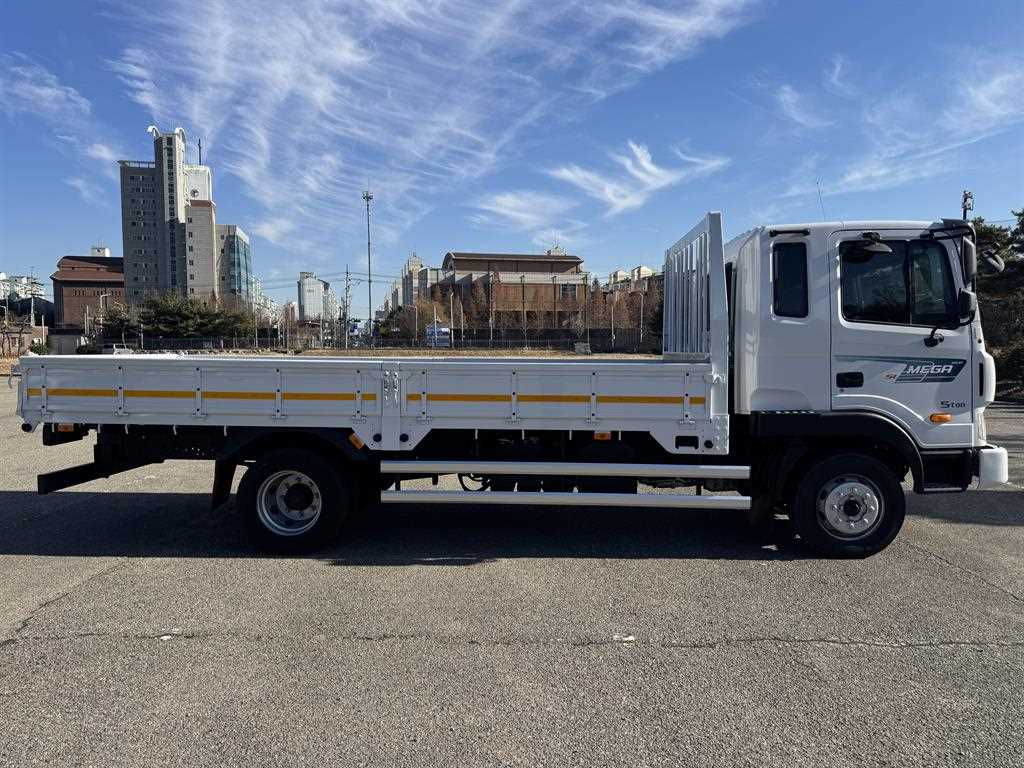 현대 메가트럭 단바리 카고 5톤 수동 2