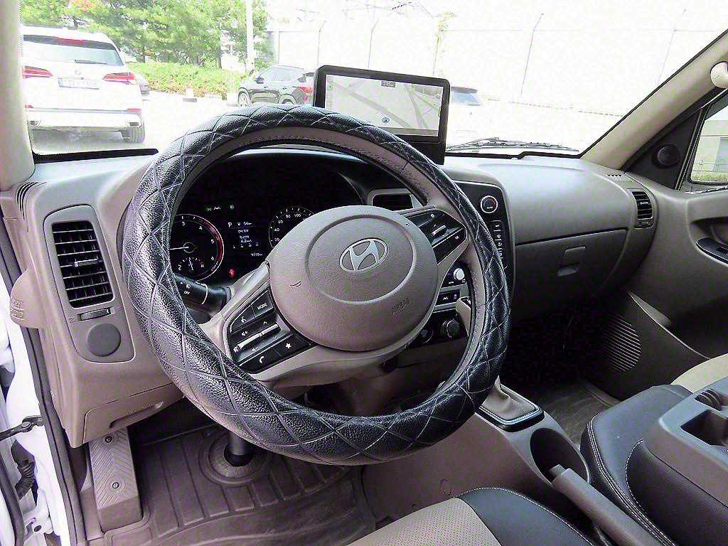 Hyundai Porter Super Cab/ Long Wheelbase Smart 9