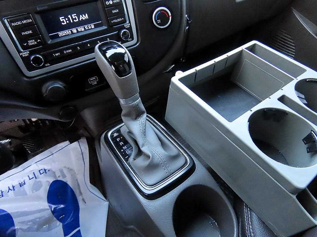 현대 포터2 1톤 냉동탑 LPG 11