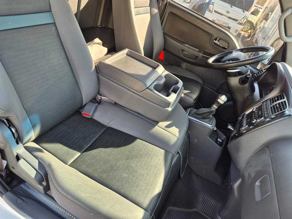 기아 봉고3 1톤 표준탑 전기 16