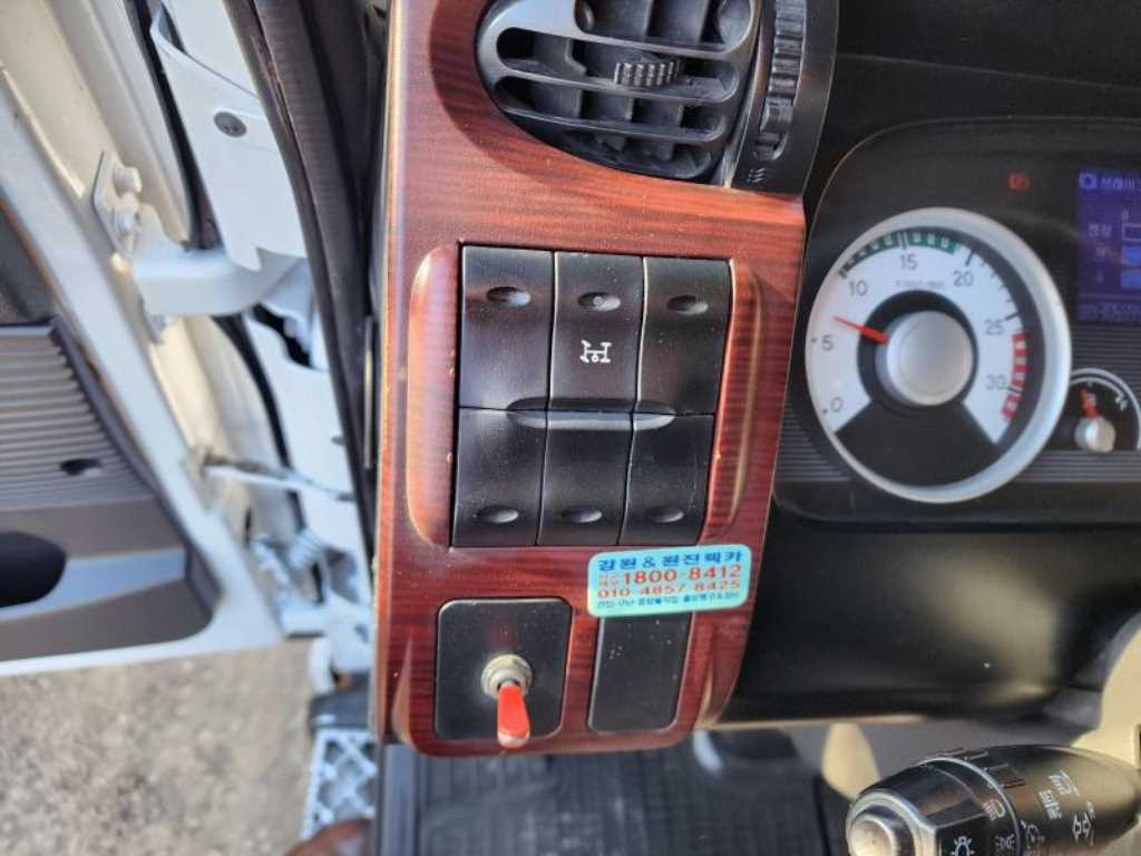 현대 메가트럭 단바리 카고 5톤 수동 10