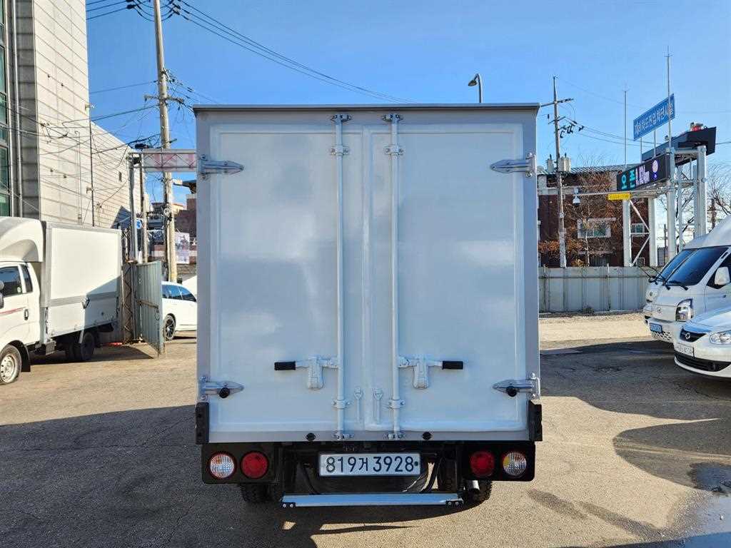 기아 봉고3 1톤 냉동탑 트윈컴프 16