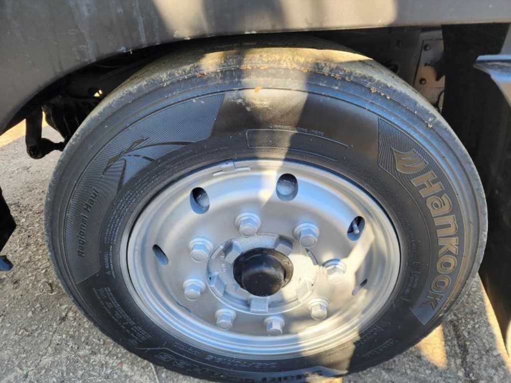 현대 메가트럭 단바리 카고 5톤 수동 16