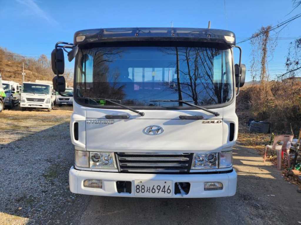 현대 메가트럭 단바리 카고 5톤 수동