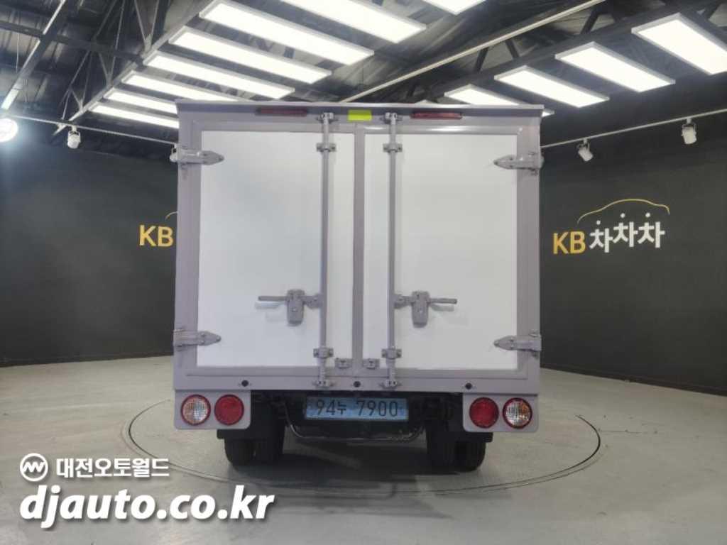 기아 봉고3 1톤 저상탑 전기 5