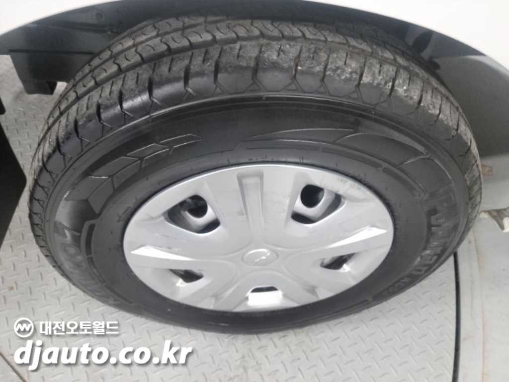 기아 봉고3 1톤 저상탑 전기 15