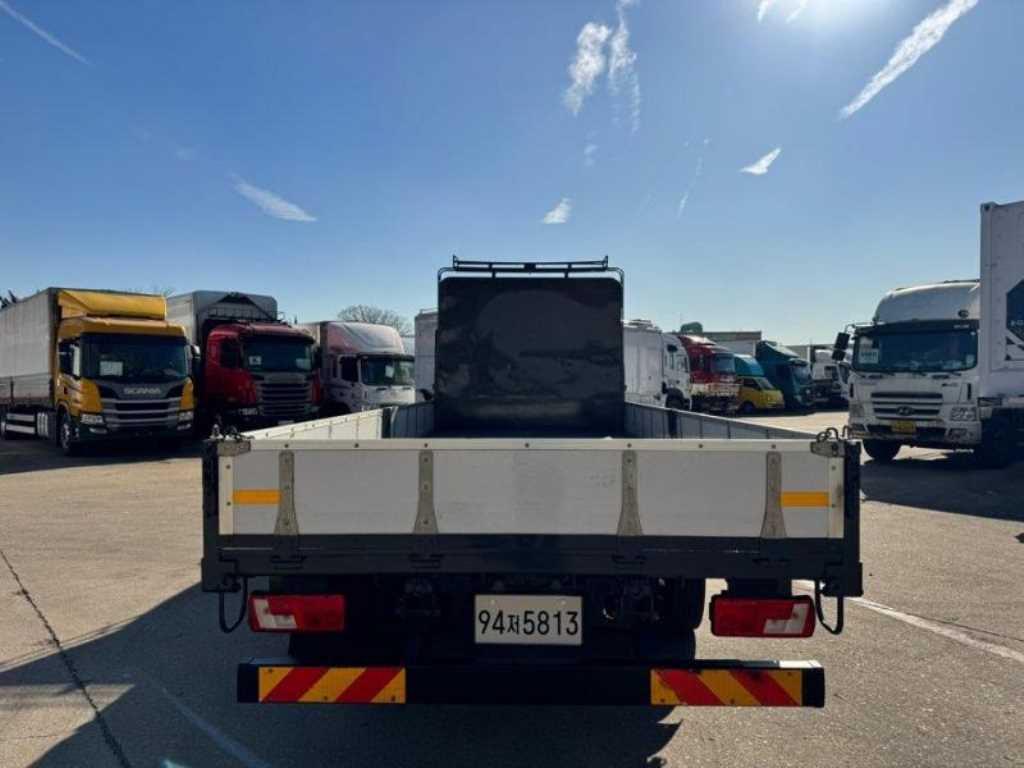 타타대우 구쎈 단바리 카고 4.5톤 오토 2