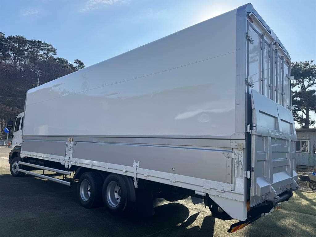 타타대우 프리마 윙바디 6.5톤 수동 3