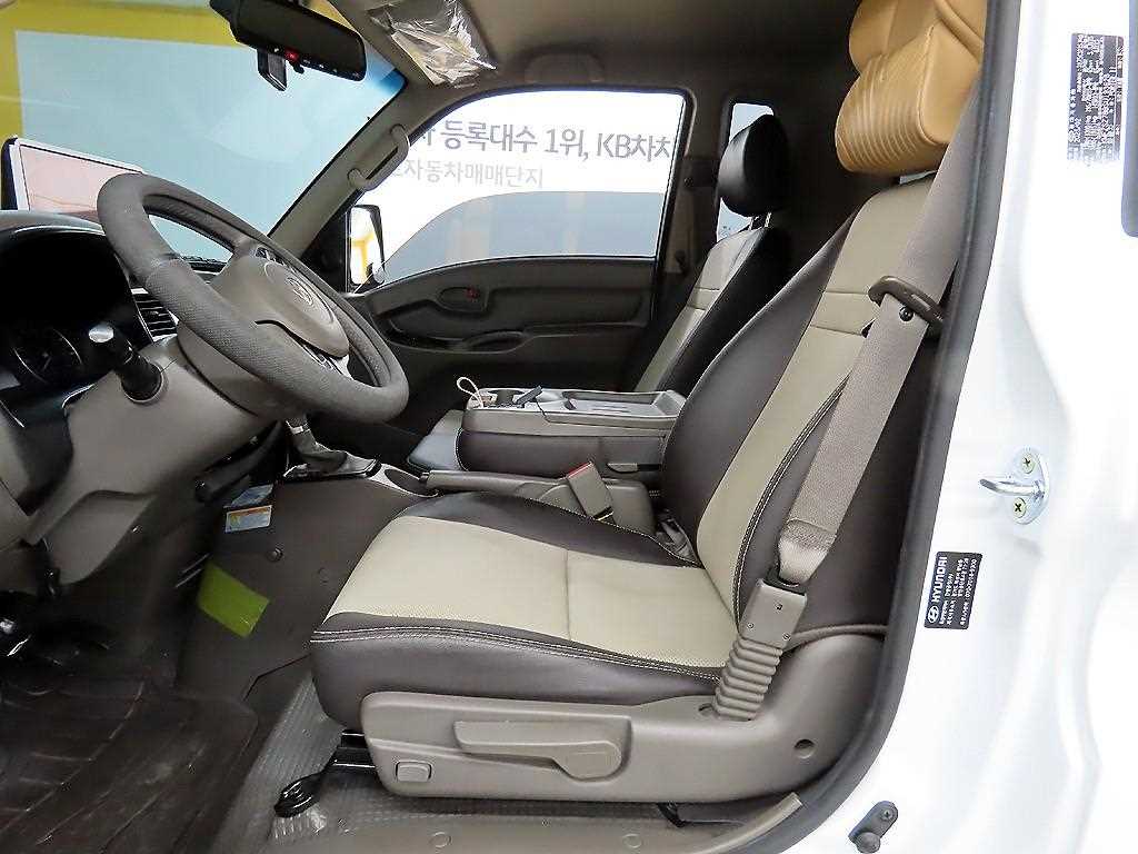 현대 포터2 1톤 냉동탑 LPG 4