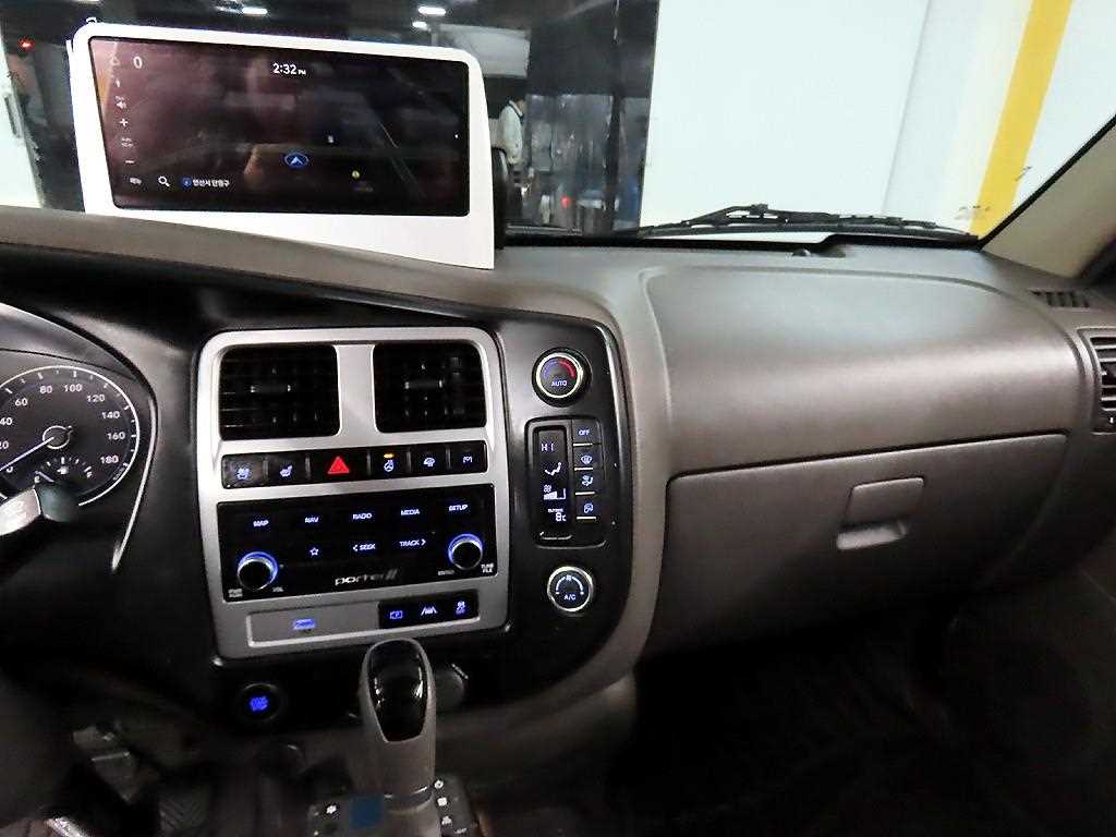 현대 포터2 1톤 냉동탑 LPG 11