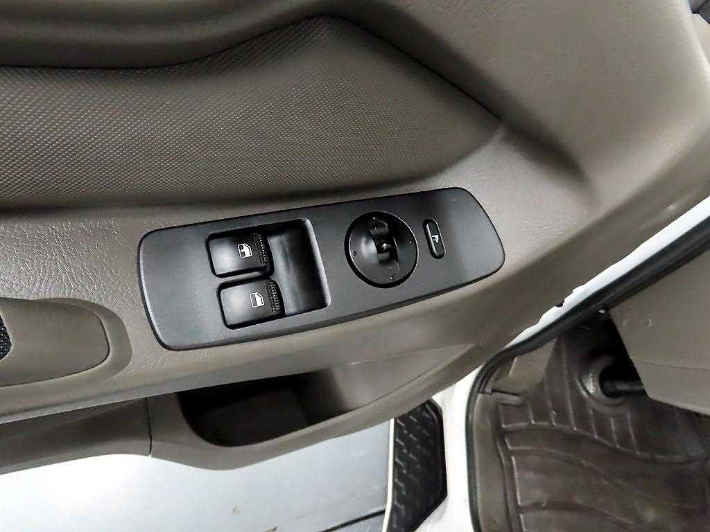 현대 포터2 1톤 냉동탑 LPG 9