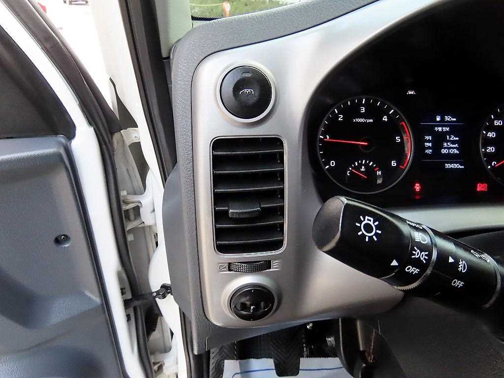 기아 봉고3 1.2톤 윙바디 12