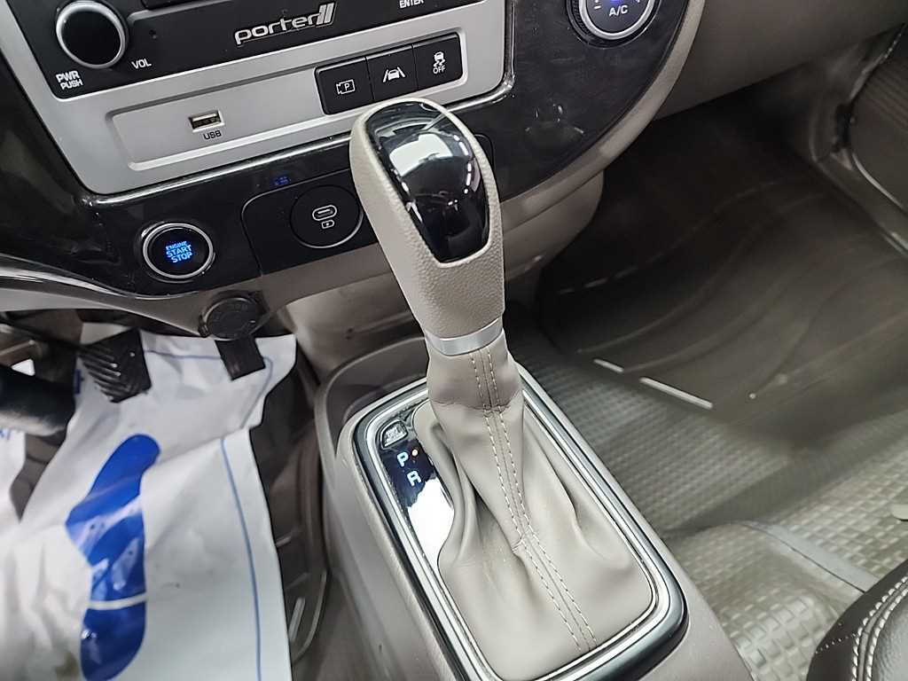 현대 포터2 1톤 카고 LPG 6