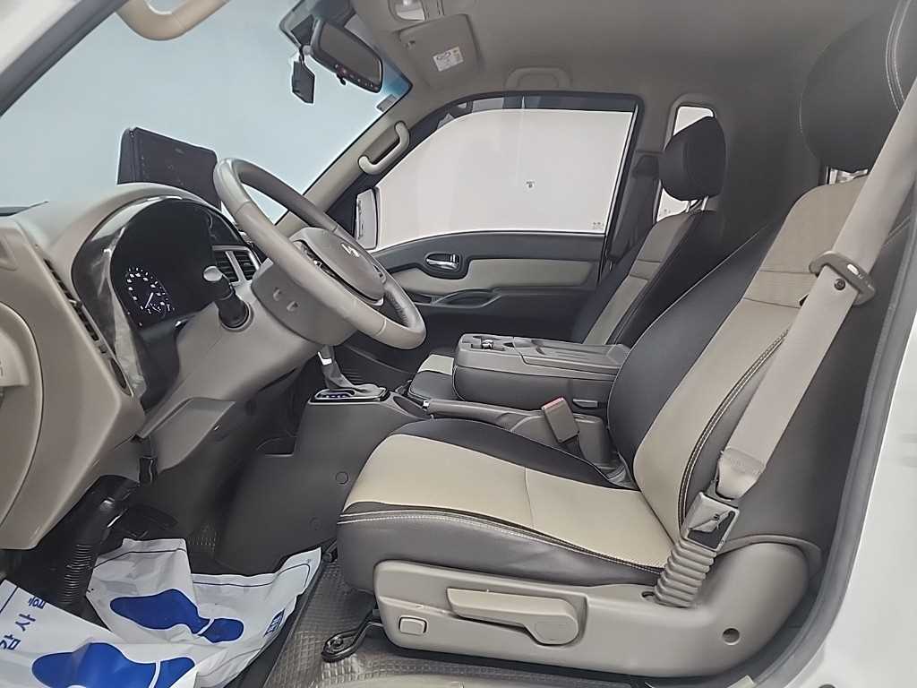 현대 포터2 1톤 카고 LPG 9