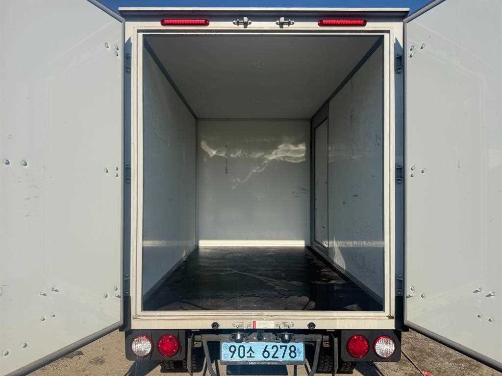 기아 봉고3 1톤 표준탑 전기 16