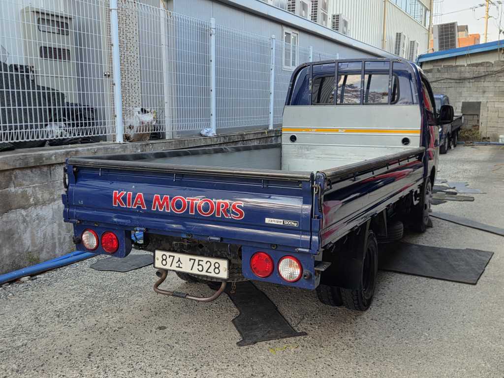 기아 봉고3 1.2톤 카고 3
