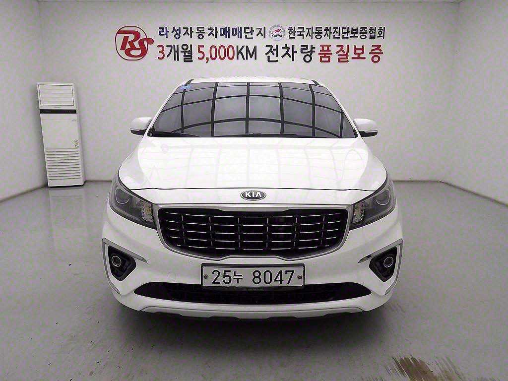 Kia Carnival Diesel Luxury