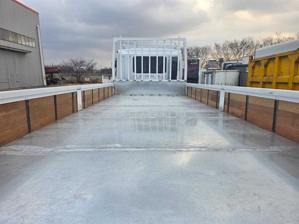 현대 메가트럭 270 단바리 카고 4.5톤 수동 5