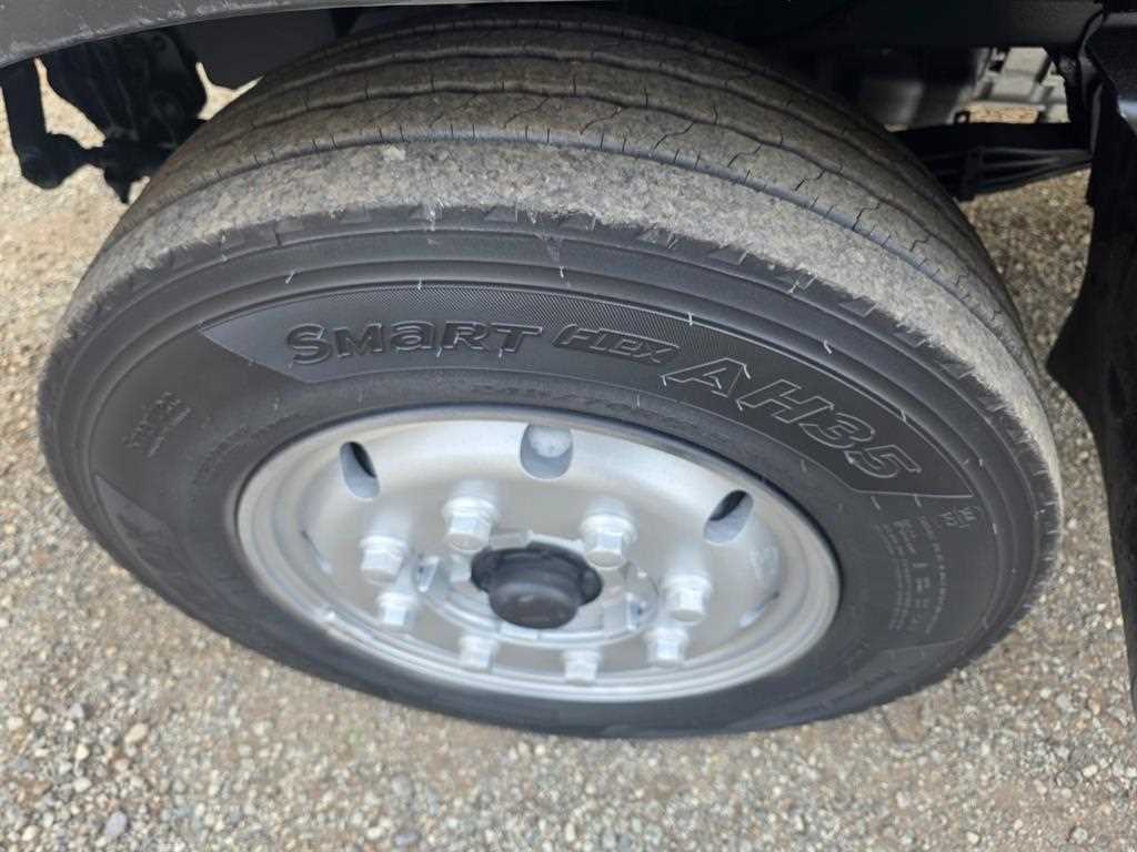 현대 메가트럭 270 단바리 카고 4.5톤 수동 7