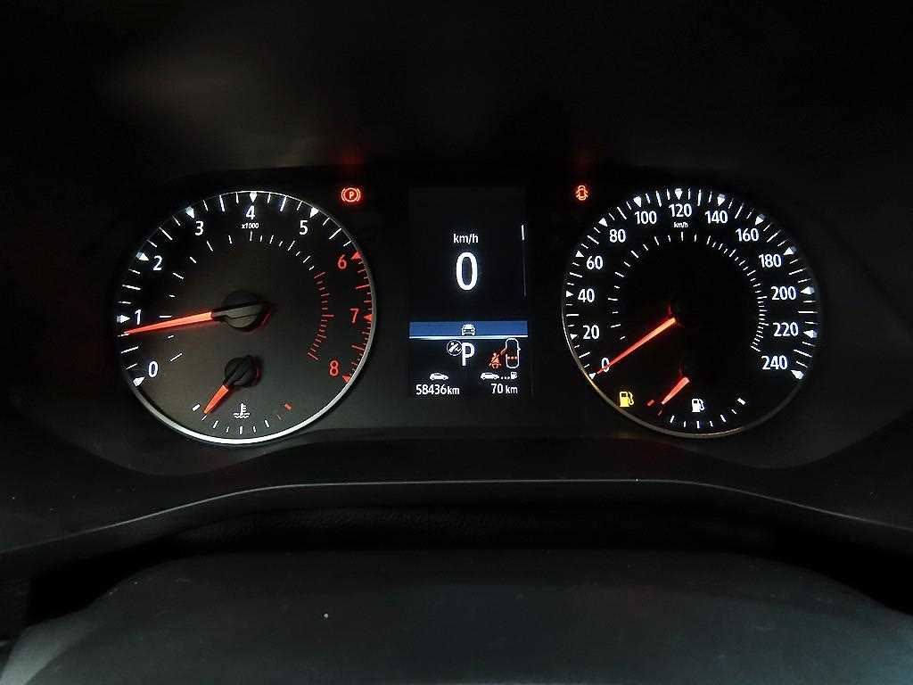 Renault XM3 1.6 GTe SE 10